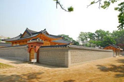Geongcheongung at Gyeongbokgung Palace.