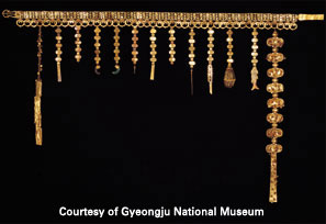 Belt ornaments found from Cheonmachong