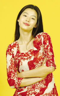 Actress Jun Ji-hyun or Gianna Jun