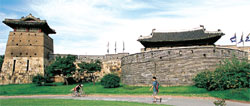 Hwaseong Fortress in Suwon, Gyeonggi-do (Gyeonggi Province)