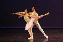 Nam Min-ji and her partner Avetik Karapetyan from the Royal Swedish Ballet 