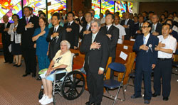 Hulbert Memorial Society commemorates 58th anniversary of Hulbert's death in 2007. On the wheelchair is Hulbert's granddaughter Judith Adams (86). 