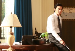 Jang Dong-Kun in movie Good Morning President (Photo: Yonhap News)