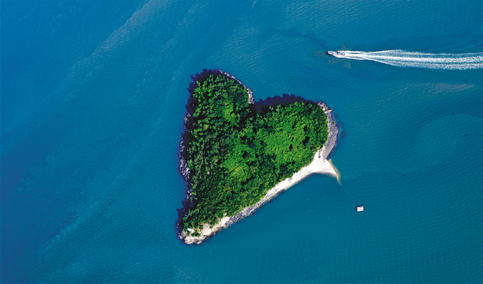 Mogaedo Island resembles a heart when viewed from the air.