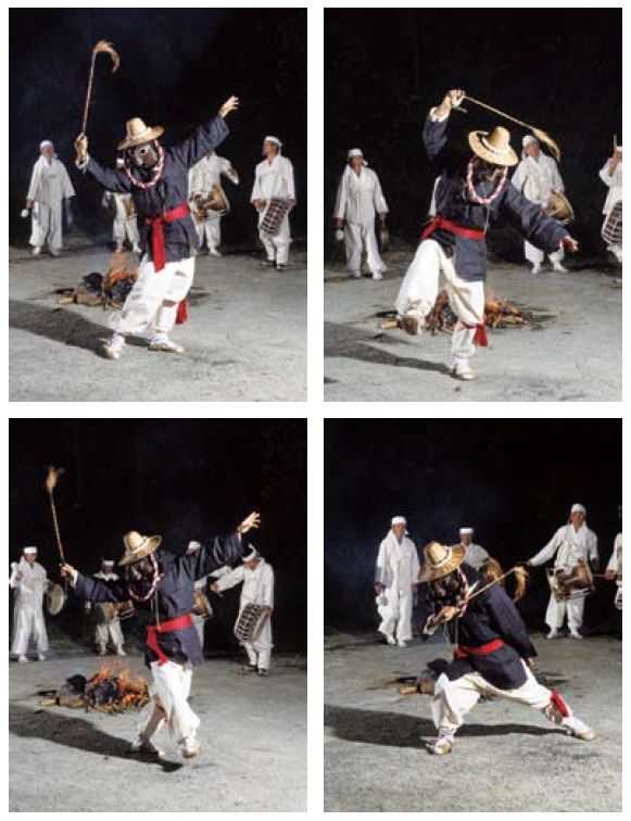 Dance movements from the mask dance of Goseong.