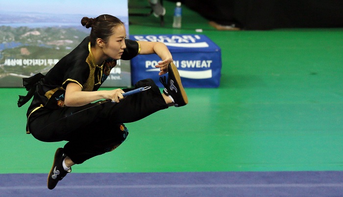 Korean athlete Lim Sungeun performs in the wushu women's nandao, or, 