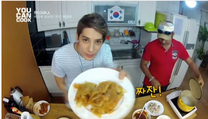 Frenchman Fabien (left) prepares a famous Korean hangover cure during the TV show "You Can Cook."