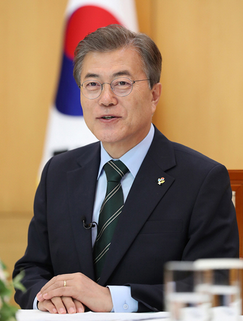 President Moon Jae-in grants an interview to Reuters at Cheong Wa Dae on June 22. (Cheong Wa Dae)