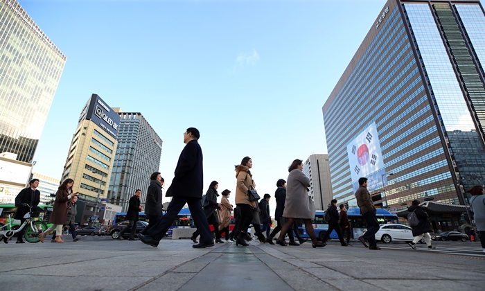 A report released on March 26 at the Boao Forum in Hainan, China, has ranked the Korean economy the most competitive in Asia for this year. (Yonhap News)