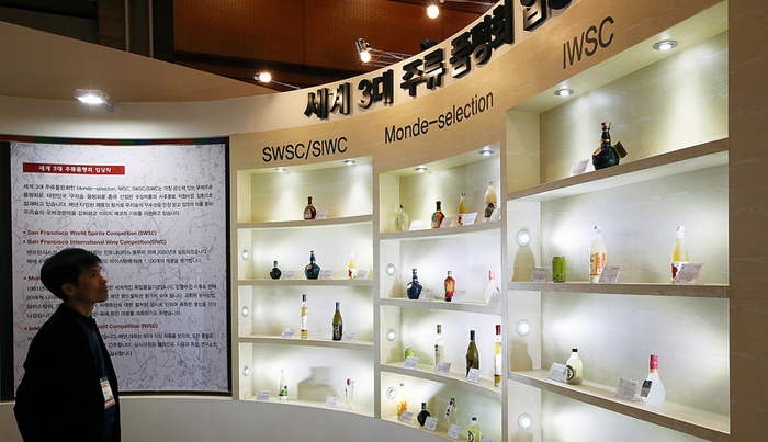 2014 Korea Liquors Contest display wall. (photo: Jeon Han)