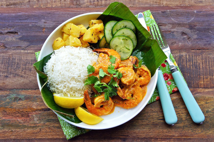 A prawn curry with tamarind rice is from Sri Lanka.