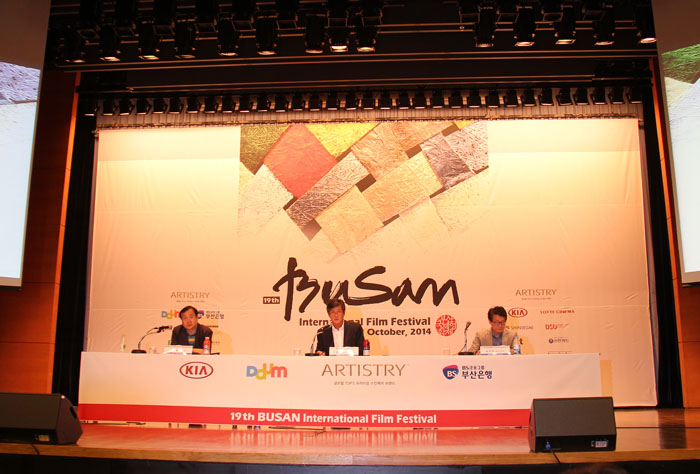  The opening and closing films and the guest list for the 19th Busan International Film Festival are announced during a press briefing on August 2. (photo: Limb Jae-un) 