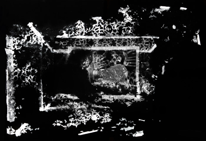 An x-ray photo of the bamboo saddle flap shows the heavenly horse made of gilt-bronze. (photo courtesy of the Gyeongju National Museum)