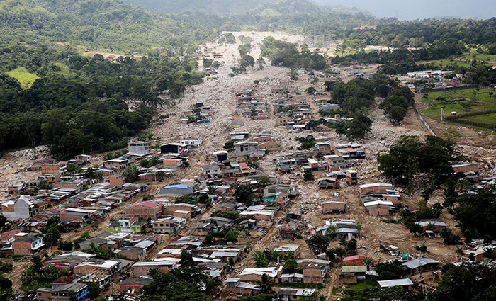 Colombia_flood_Damage_01.jpg
