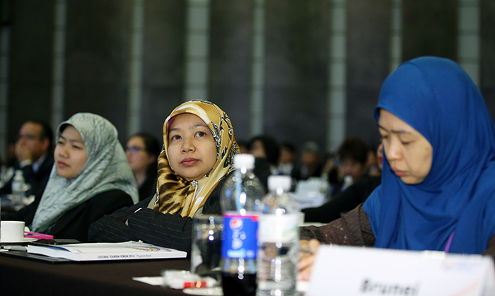 Participants from Brunei listen to the keynote speech during the Cultural Tourism Forum 2014 on November 11.