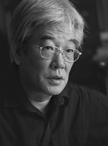 Author Kim Won-il (Photo courtesy of the Literature Translation Institute of Korea)