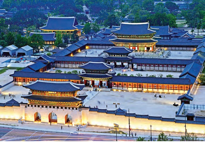 Gyeongbokgung Palace. The main Royal Palace of Joseon located at the heart of Seoul