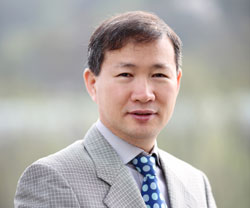 Dr. Hwang Sang-Gu of the Korea Institute of Radiological & Medical Sciences