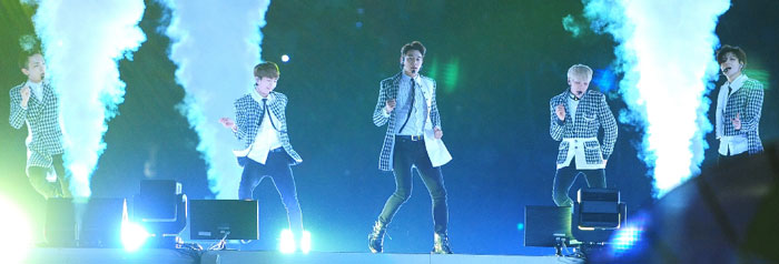 SHINEE performs during the closing ceremony of the Incheon Para Asian Games.
