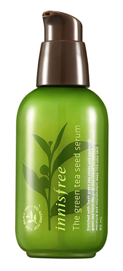 Green tea seed serum is a highly effective moisturizer, as it is made from pure green tea extract.
