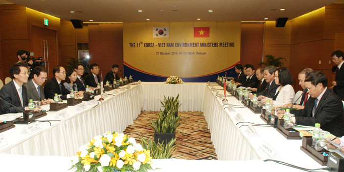 The 11th Korea-Vietnam Environment Ministers Meeting takes place in Ho Chi Minh City, Vietnam, on October 27. 