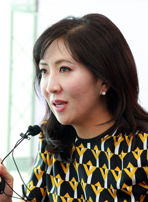 Janice Min, chief creative officer at the Hollywood Reporter and Billboard, two prominent US music industry news sources, delivers the keynote speech during the 2014 Seoul International Music Fair on October 6. 