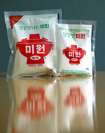 First produced in 1956, Miwon is the most representative seasoning for preparing fermented foods.