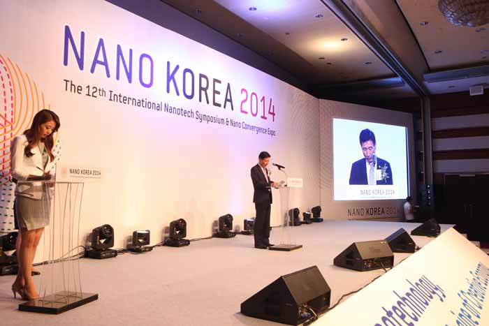  The opening ceremony is held during Nano Korea 2014, on July 2. Renowned scholars and professionals as well as 339 companies from 15 nations took part in the event. (photos courtesy of the Ministry of Science, ICT and Future Planning) 