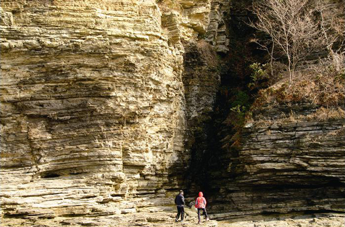 Chaeseokgang Cliffs
