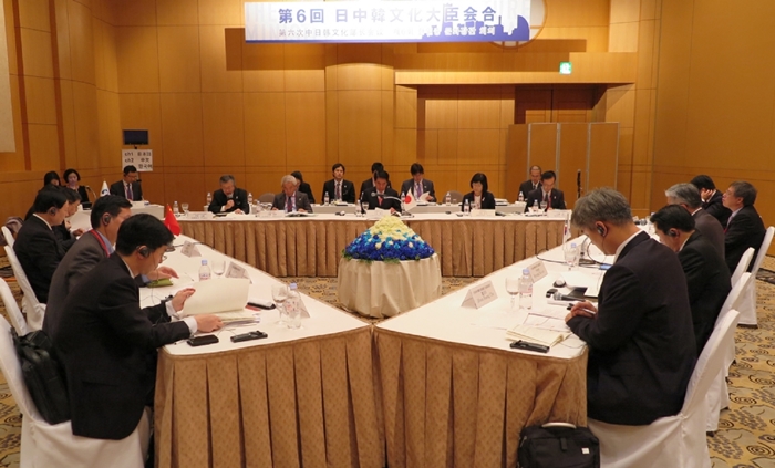 Ministers of culture from Korea, China and Japan participate in the sixth Korea-China-Japan Culture Ministers Meeting on November 30 in Seoul.