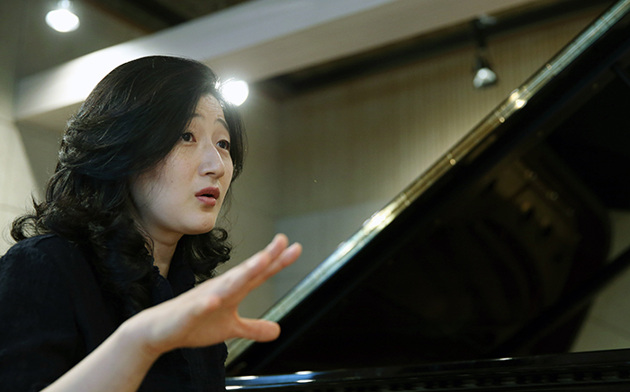 Pianist Choi Hie-yon says, 