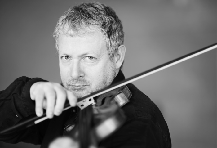 Baroque violinist and conductor Fabio Biondi leads the Italian period instrument orchestra Europa Galante. (photo courtesy of the SIMF organizing committee)