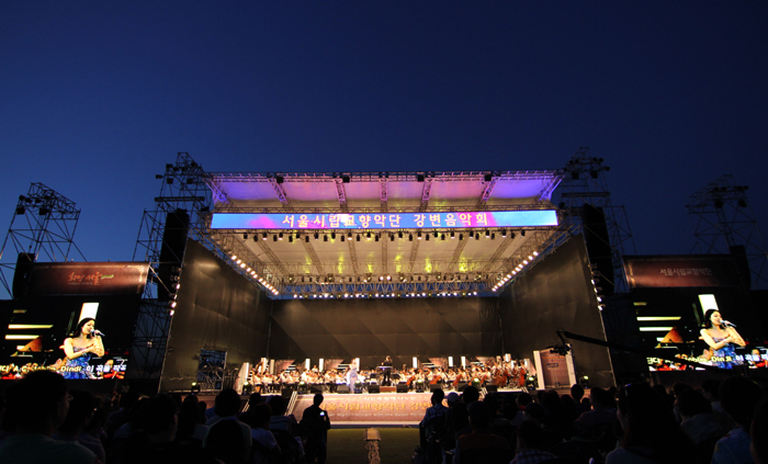 Seoul_Philharmonic_Orchestra_Autumn_concert_02.jpg