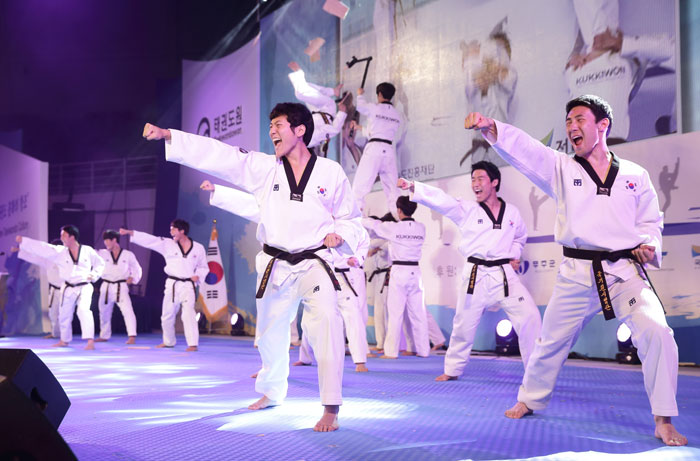 The opening ceremony of the Taekwondowon took place on September 4 in Muju, Jeollabuk-do (North Jeolla Province).