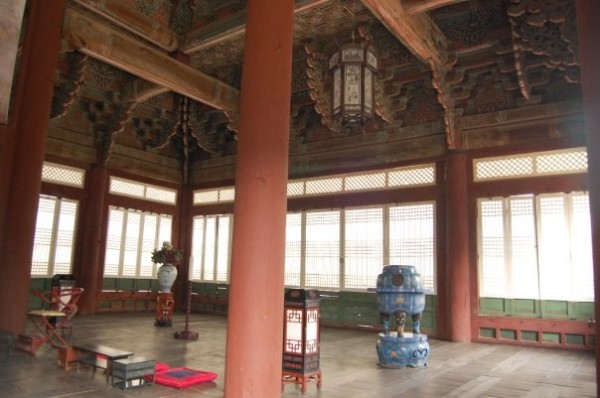 Restored interiors of the Palace. © Tiosen Media Libary