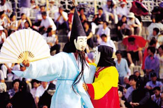 Mask dance from the Gangneung Danoje Festival