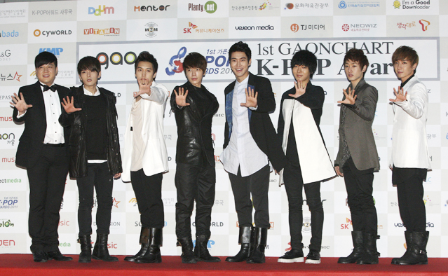 K-Pop star Super Junior at the Gaon K-Pop Awards (photo: Yonhap News).