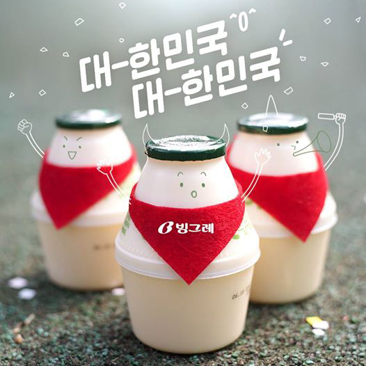  Ads for Banana Flavored Milk found on Binggrae's Facebook page make consumers feel closer to the milk. (From top) Banana Flavored Milk enjoys the autumn; various dairy products engage in a traditional Korean circular dance, the <i>ganggangsulae</i>, during the Chuseok holidays; Banana Flavored Milk eases your thirst after a bath; and, Banana Flavored Milk supports team Korea during the FIFA World Cup games in Brazil. 