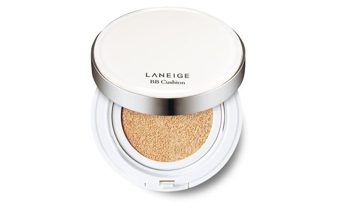 A cushion compact foundation helps users brighten their skin color, make it healthier and moisturizes it. Chinese consumers welcome these products, as they prefer easier ways to put on their makeup.