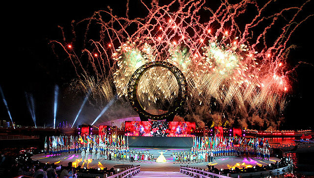 Fireworks light up the night sky over the Big-O, a central landmark of the Yeosu Expo, during a ceremony signaling the grand opening on May 11, the eve of the the Expo 2012 (photo courtesy of Cheong Wa Dae).