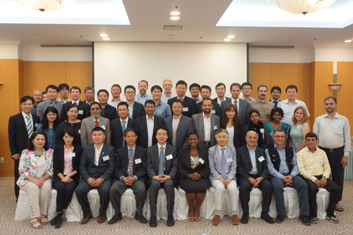 A workshop is held in Jeju from July 14 to 18 to discuss forest ecology restoration across Asia. Participants shared their knowledge and experiences in restoring forests and jungles. (photos: the Korea Forest Service) 