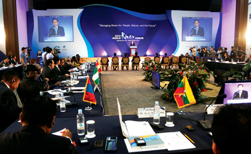 The leaders from water management organizations and experts from twelve countries seemed to have a high interest in Korea’s Four Rivers Restoration Project