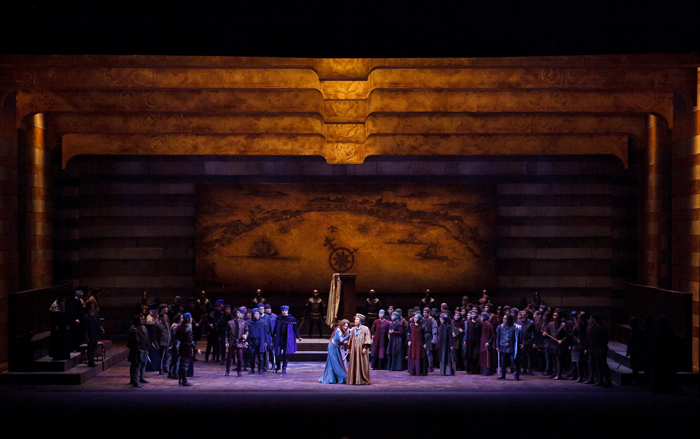  “Romeo and Juliet” (top) and “Othello” will be staged by the Korea National Opera. (photo courtesy of the KNO) 