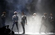 B2ST holds successful world tour concert in Singapore 