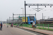 train.jpg