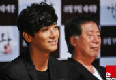 [Photo] Joo Ji Hoon Attends I Am the King Premiere