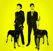 TVXQ Sweeps Weekly Album Charts with ′Catch Me′