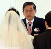 PM_Kim_Hwang_Sik_wedding_ceremony.jpg