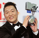 Psy′s Gangnam Style stepped up to double platinum statu...