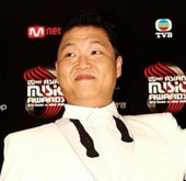Psy Wins Three Awards in France and Will Perform for Ko...